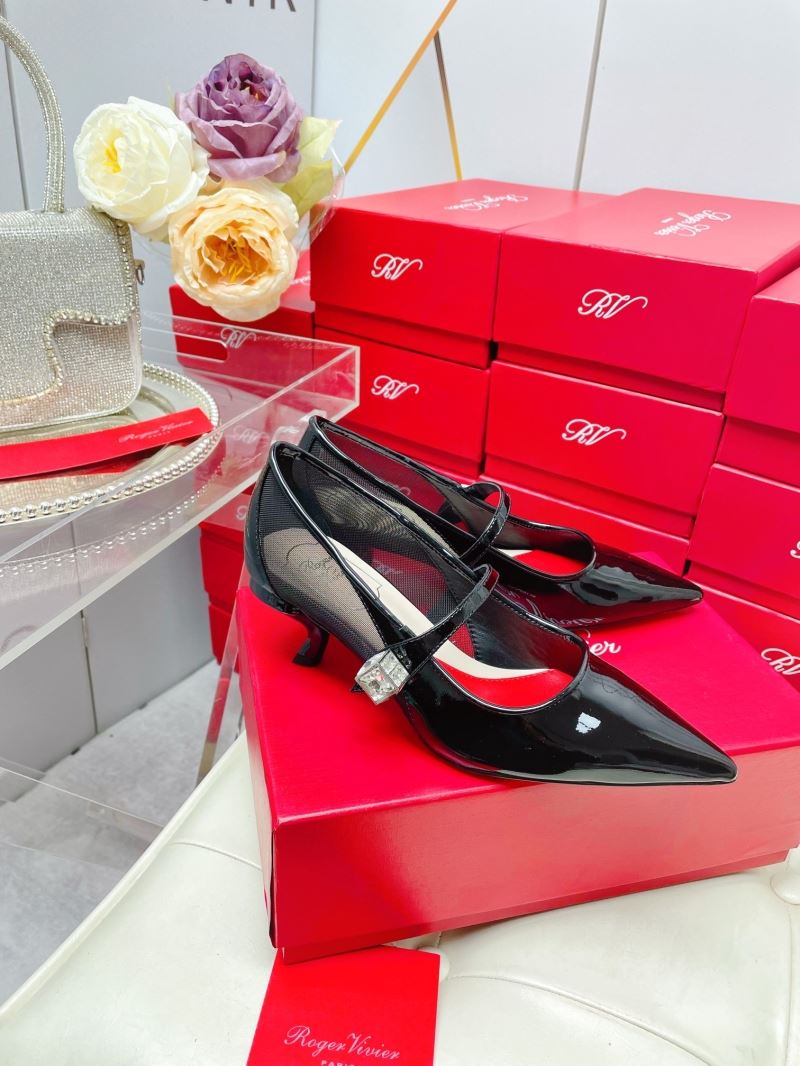 Roger Vivier flat shoes